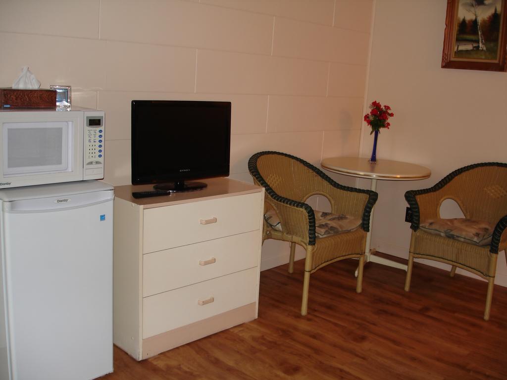 Motel Belair Rigaud Zewnętrze zdjęcie