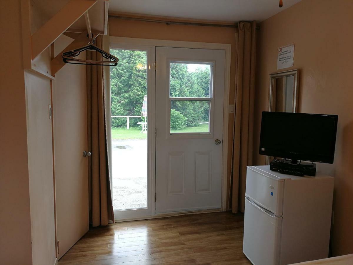 Motel Belair Rigaud Zewnętrze zdjęcie